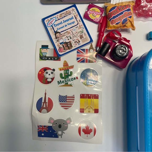 Our Generation Doll Travel Set NWOT Suit Case and Accessories - Picture 5 of 7